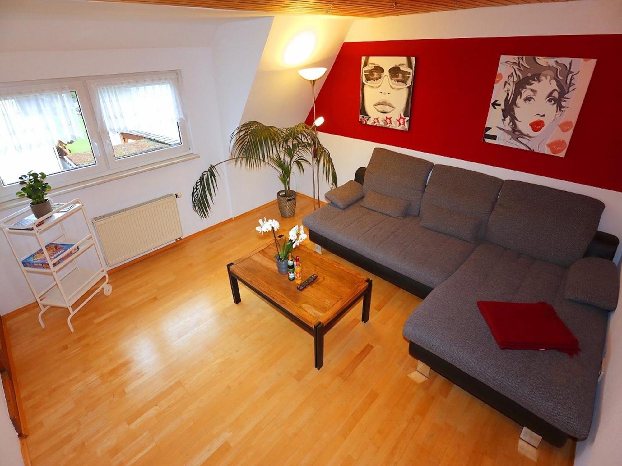 Cozy Apartment In Schwenningen With Garden Villingen-Schwenningen Exterior foto